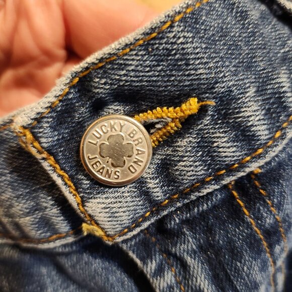 Y2K Lucky Women's Size 27 Billie Jeans Mid Rise Flare leg Med Wash F29A080 VTG - Picture 4 of 9